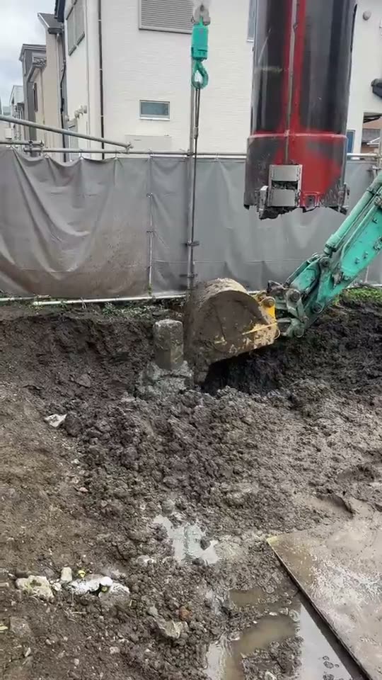 オーガによる掘削作業